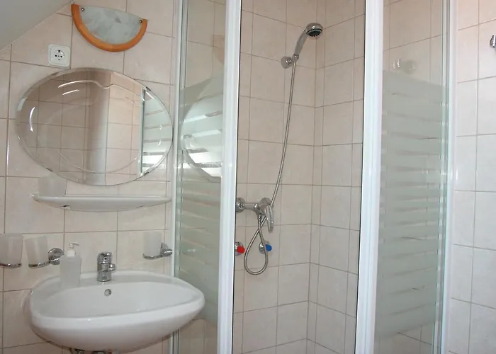 Otto Panzio Guest house Villany
