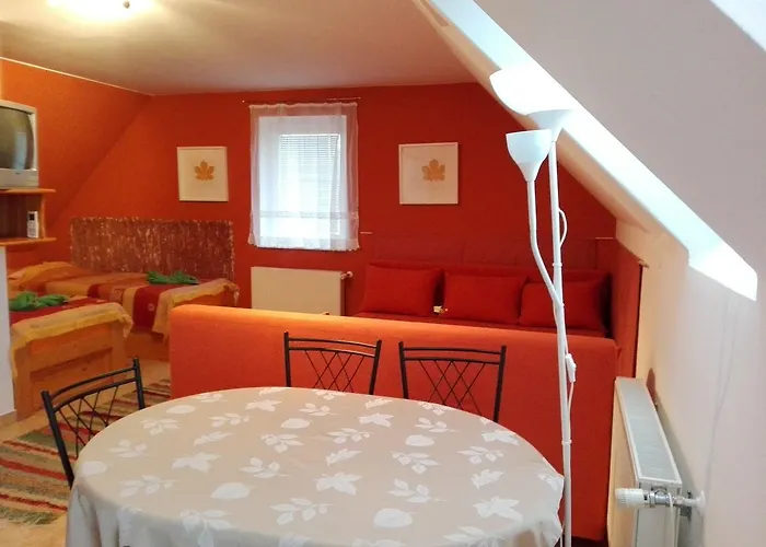 Otto Panzio Guest house 4*